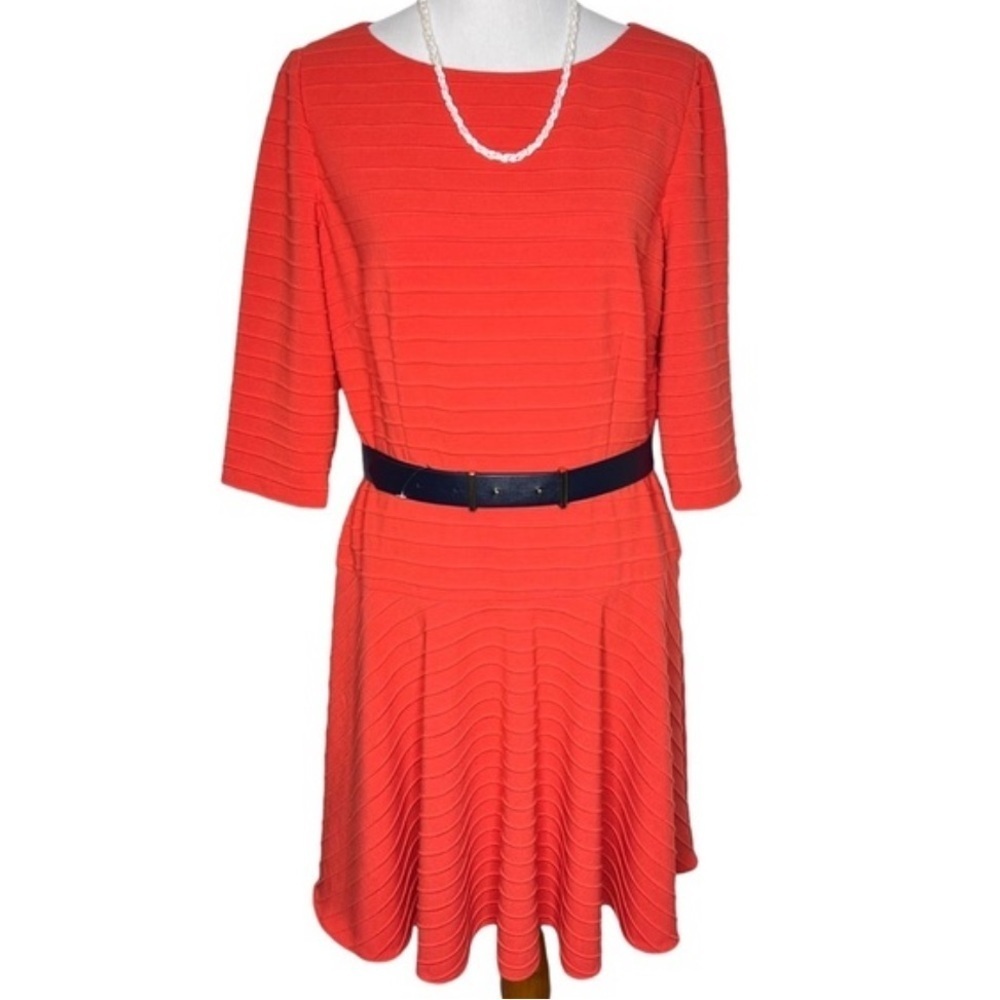 Tahari Orange Knit 3/4 Sleeve Belted Knee Length Dress Size 12 Textured Boatneck